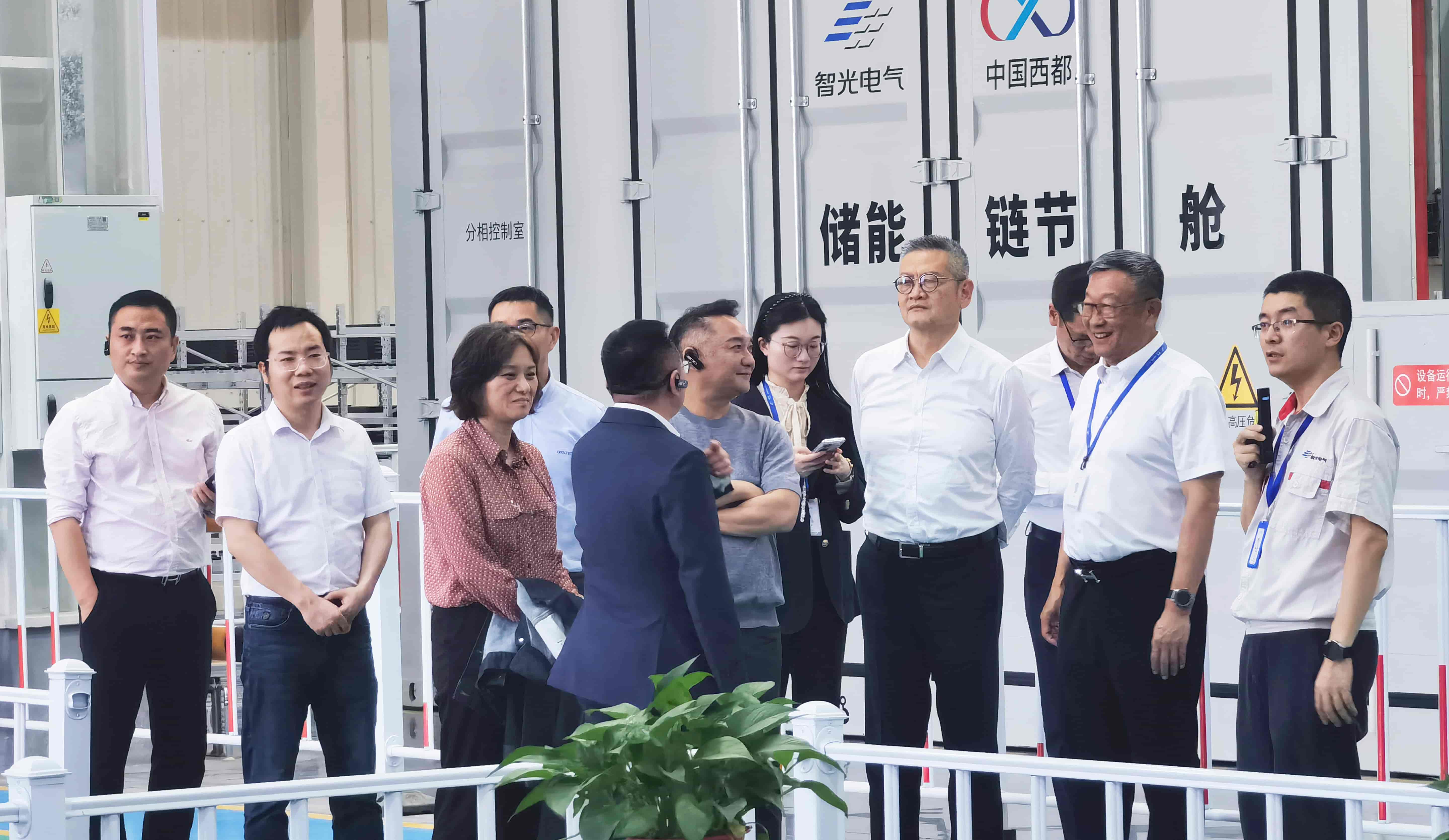 欢迎科泰电源、Standard Renewables等领导一行来访j9com九游会电气，共探海外新征程